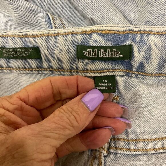 New Wild Fable Women's Size 14 Distressed Mid Rise 90s Relaxed Straight Jeans - Picture 8 of 11